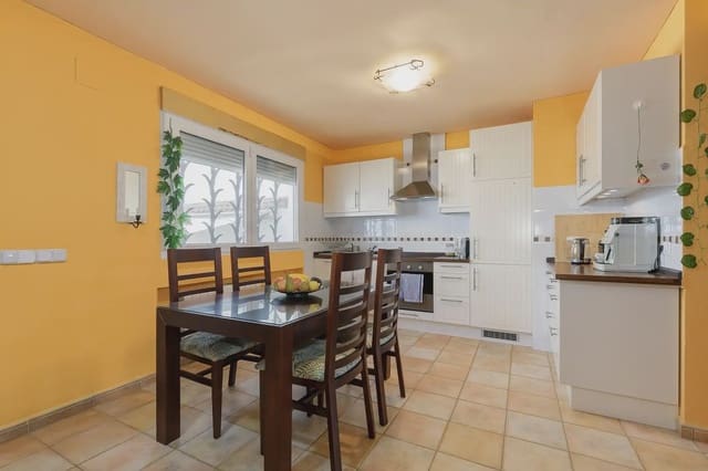 Casa em Banda para venda em Moclín - 138 000 € (Ref: 9837365)