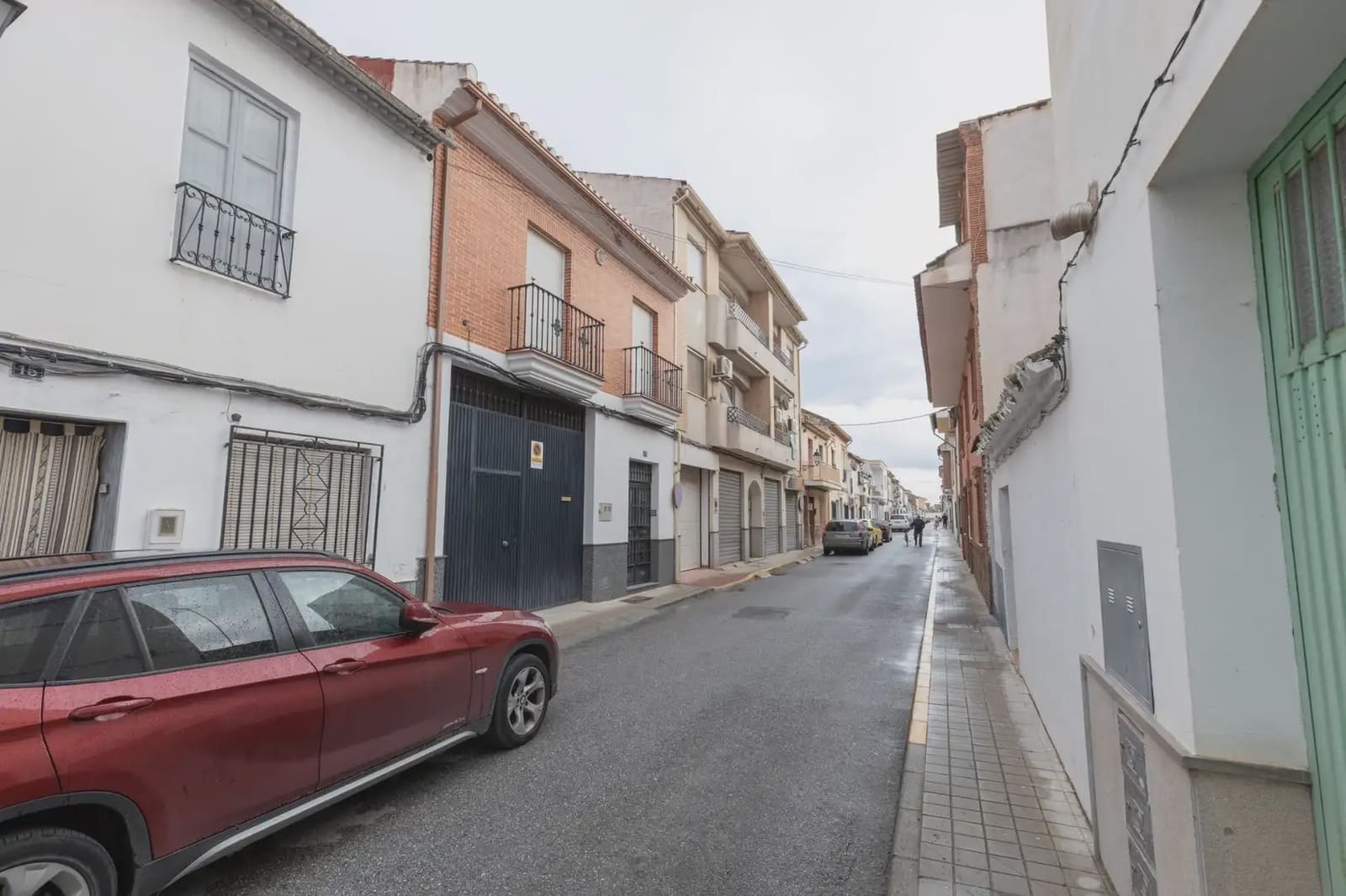 Flat for sale in Fuente Vaqueros - € 79,990 (Ref: 9837366)