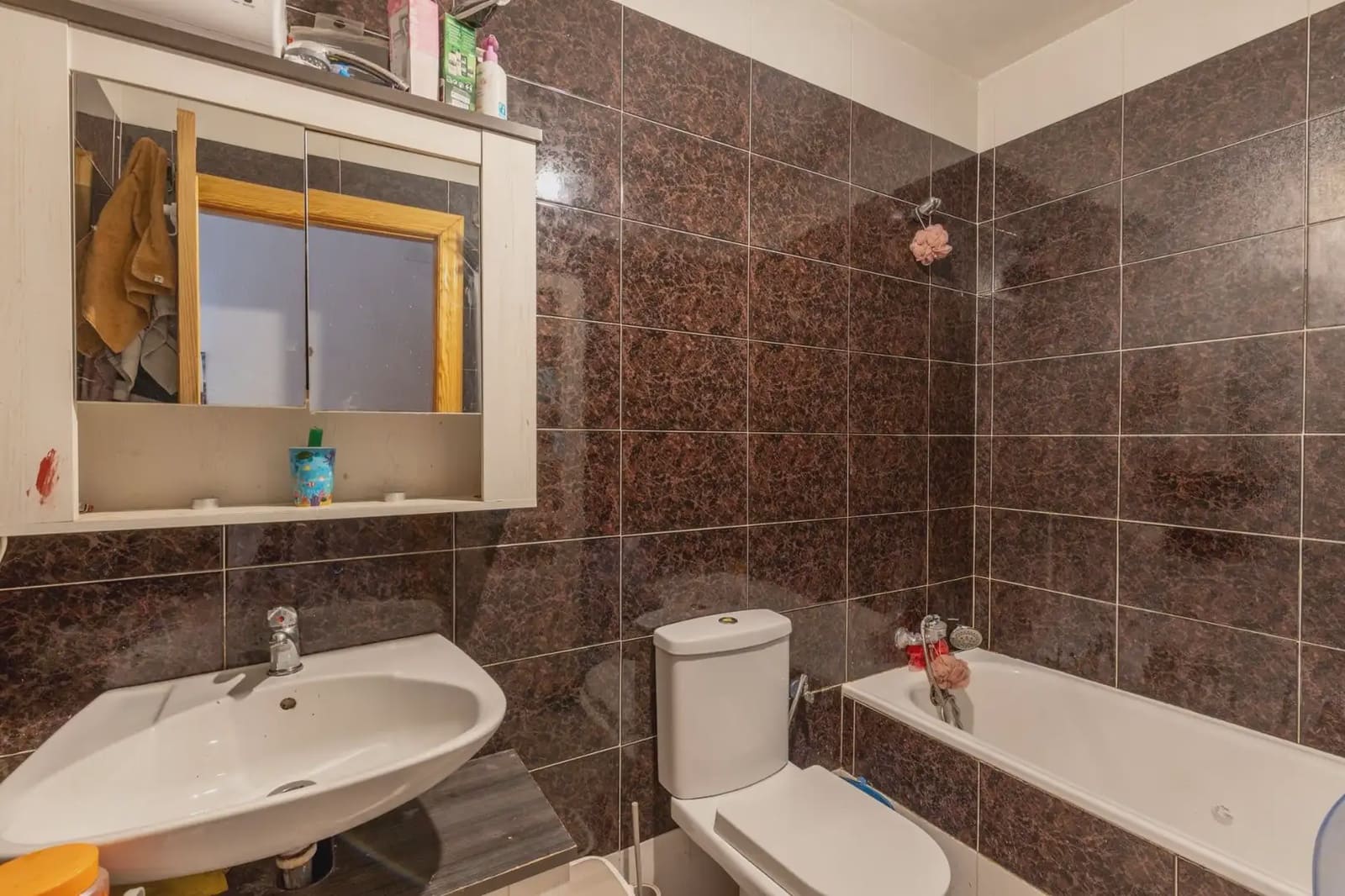 Flat for sale in Fuente Vaqueros - € 79,990 (Ref: 9837366)