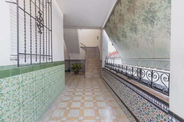 Comercial para venda em Albaicin, Granada cidade - 1 500 000 € (Ref: 9837367)