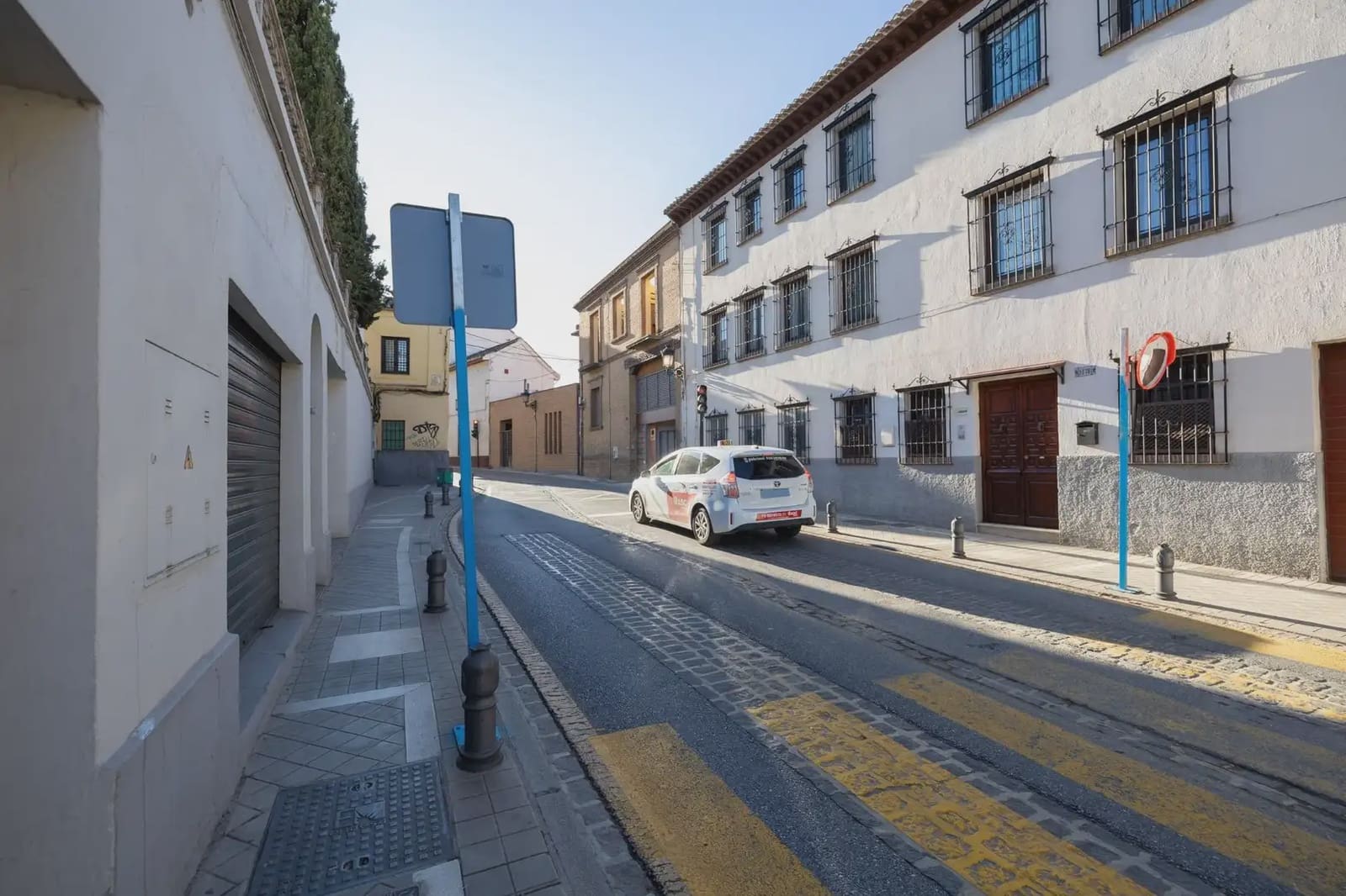 Garage for sale in Granada city - € 60,000 (Ref: 9837369)