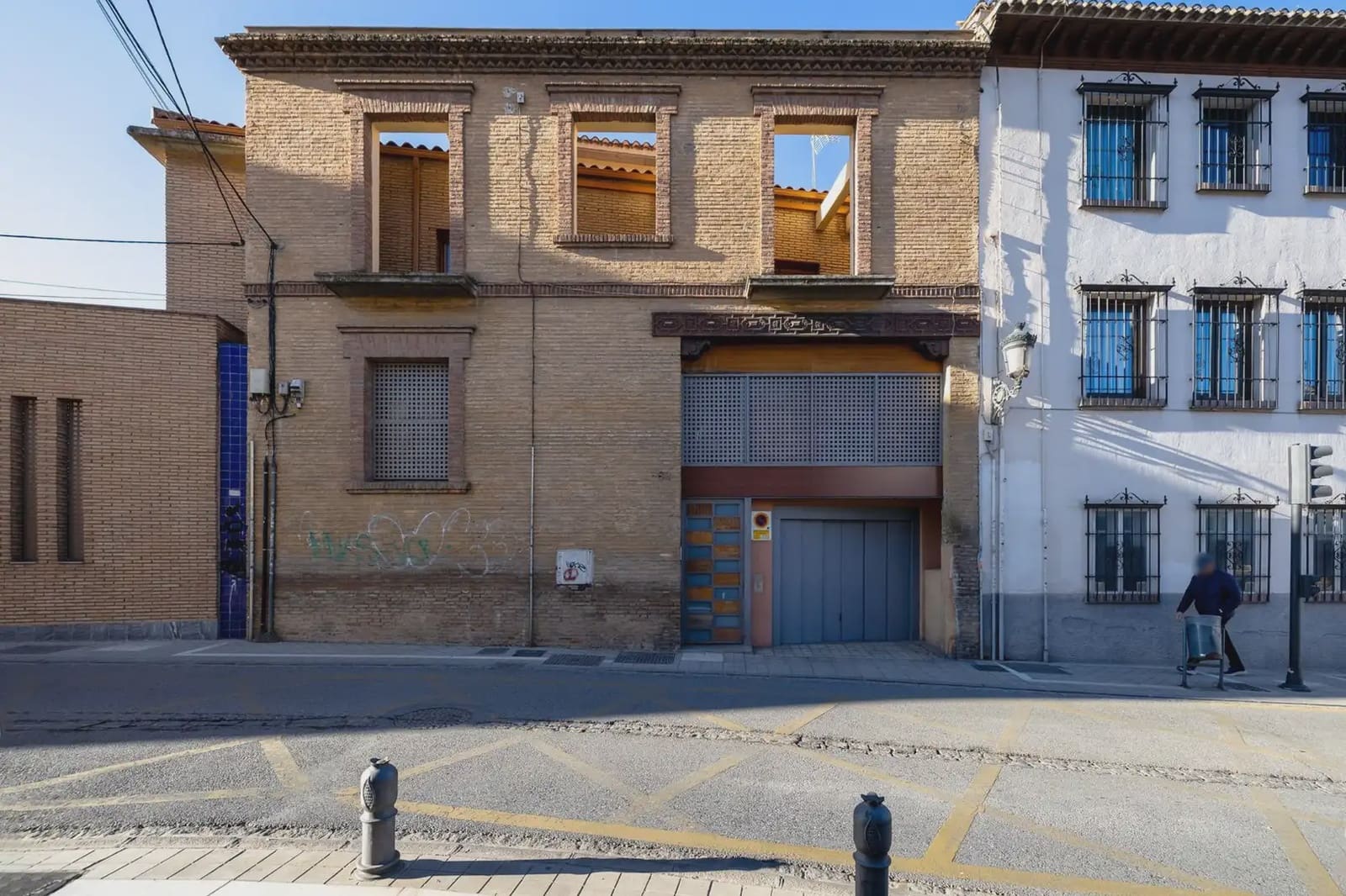 Garage for sale in Granada city - € 60,000 (Ref: 9837369)