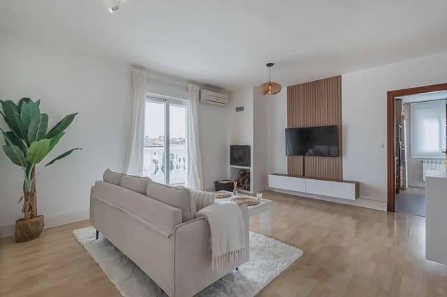 Attico in vendita in Las Gabias con garage - 179.000 € (Rif: 9837371)