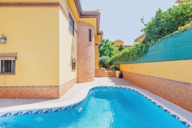 Moradia para venda em Vegas del Genil com piscina garagem - 349 900 € (Ref: 9837373)
