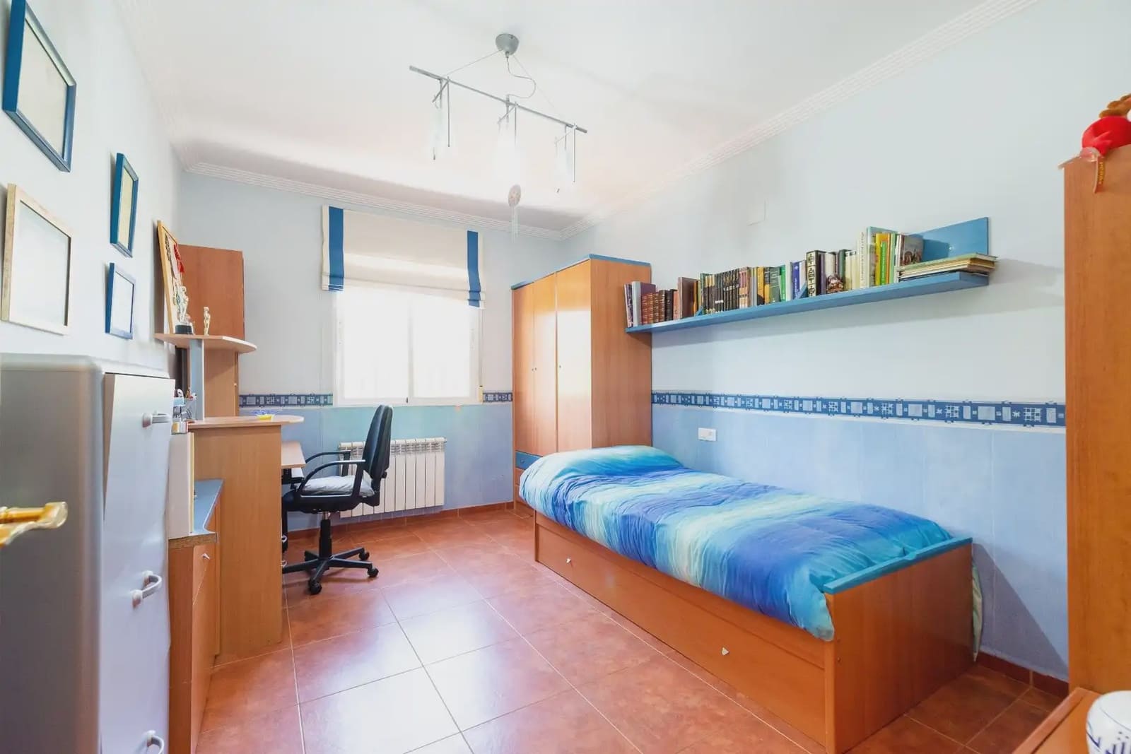 Moradia para venda em Vegas del Genil com piscina garagem - 349 900 € (Ref: 9837373)