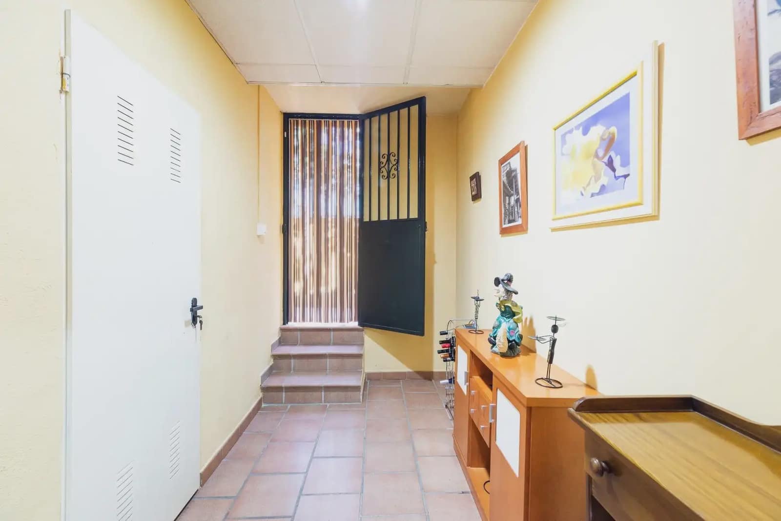 Moradia para venda em Vegas del Genil com piscina garagem - 349 900 € (Ref: 9837373)