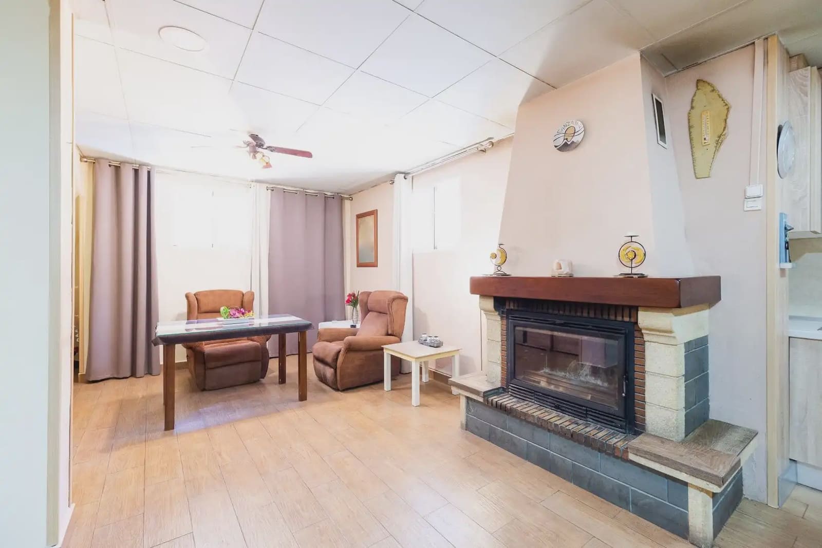 Moradia para venda em Vegas del Genil com piscina garagem - 349 900 € (Ref: 9837373)