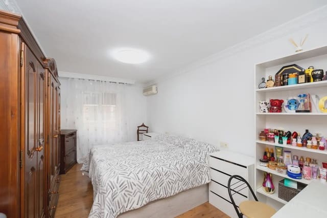 Lejlighed til salg i Albolote med garage - € 170.000 (Ref: 9837377)