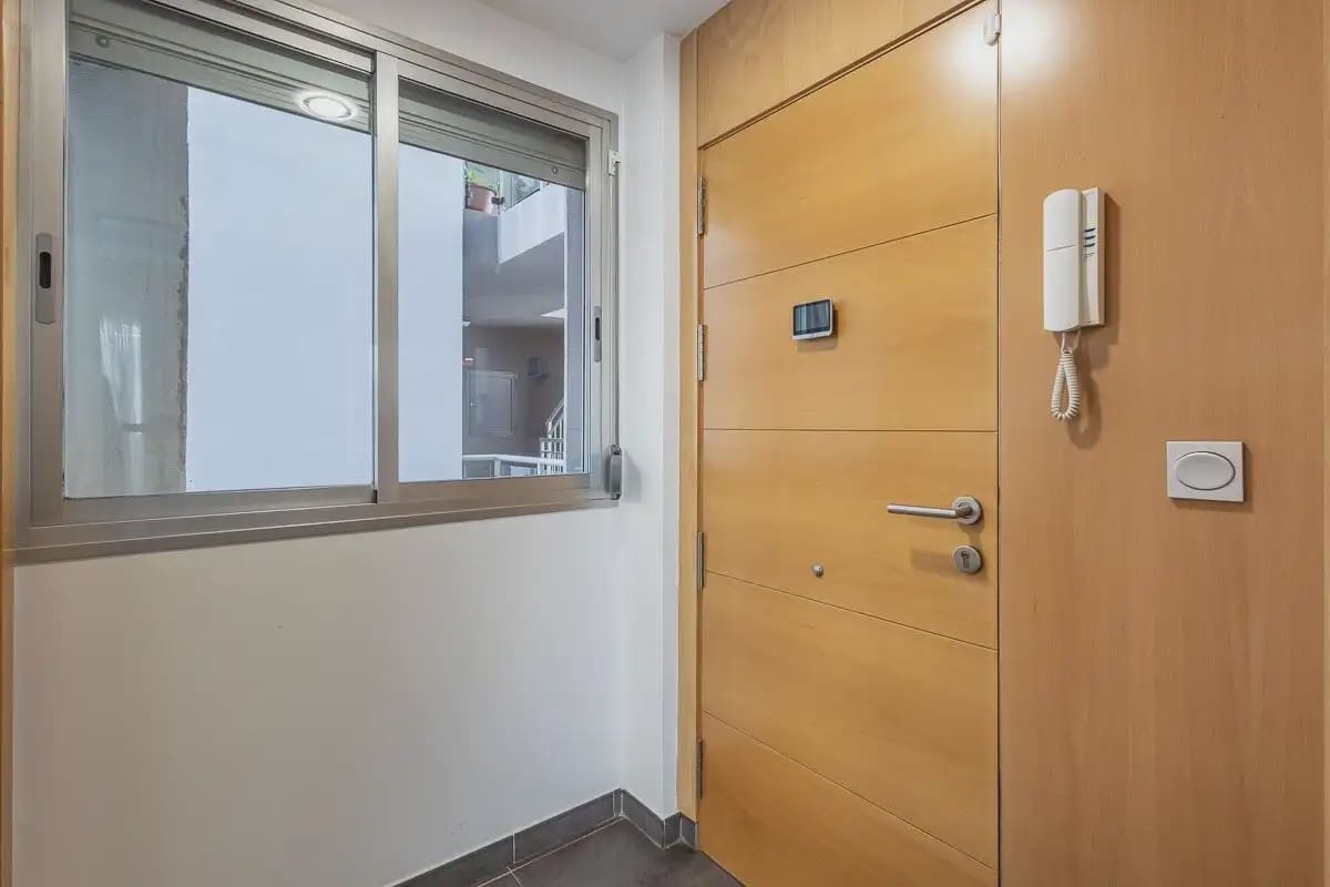 Flat for sale in Alhendin with pool garage - € 250,000 (Ref: 9837378)
