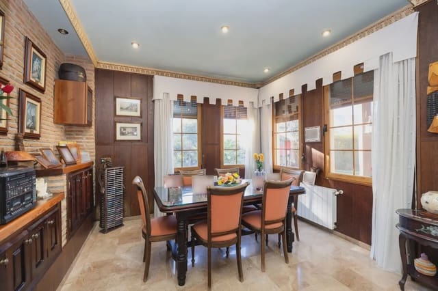Villa te koop in Melegis, El Valle met zwembad garage - € 1.150.000 (Ref: 9837379)