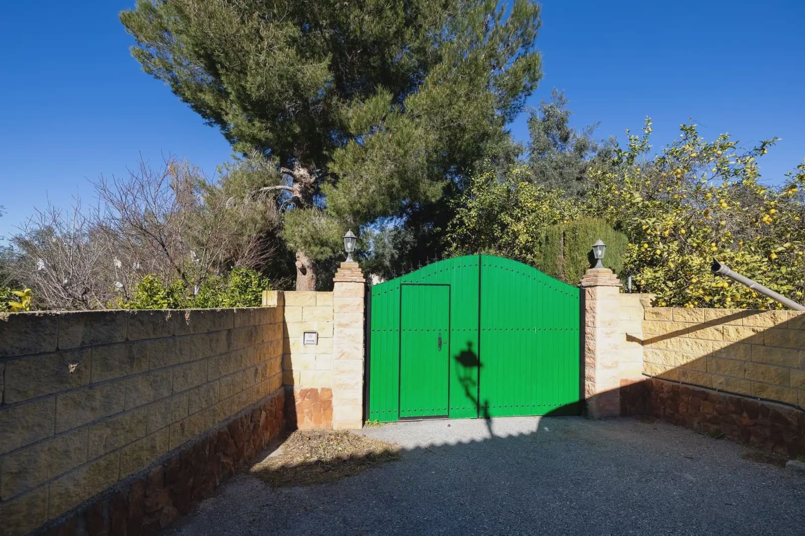 Villa zu verkaufen in El Valle mit Pool Garage - 1.150.000 € (Ref: 9837379)