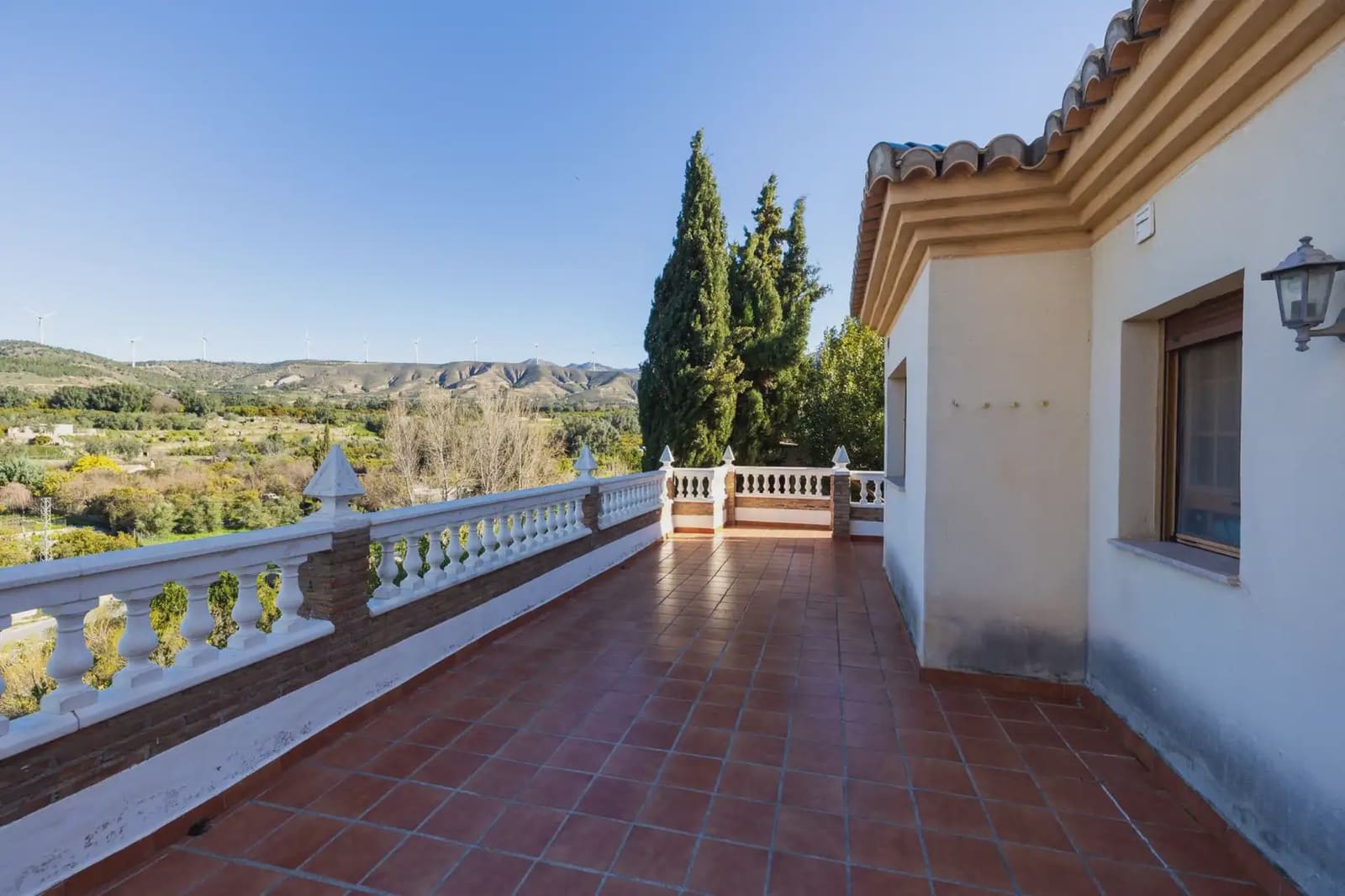 Villa zu verkaufen in El Valle mit Pool Garage - 1.150.000 € (Ref: 9837379)