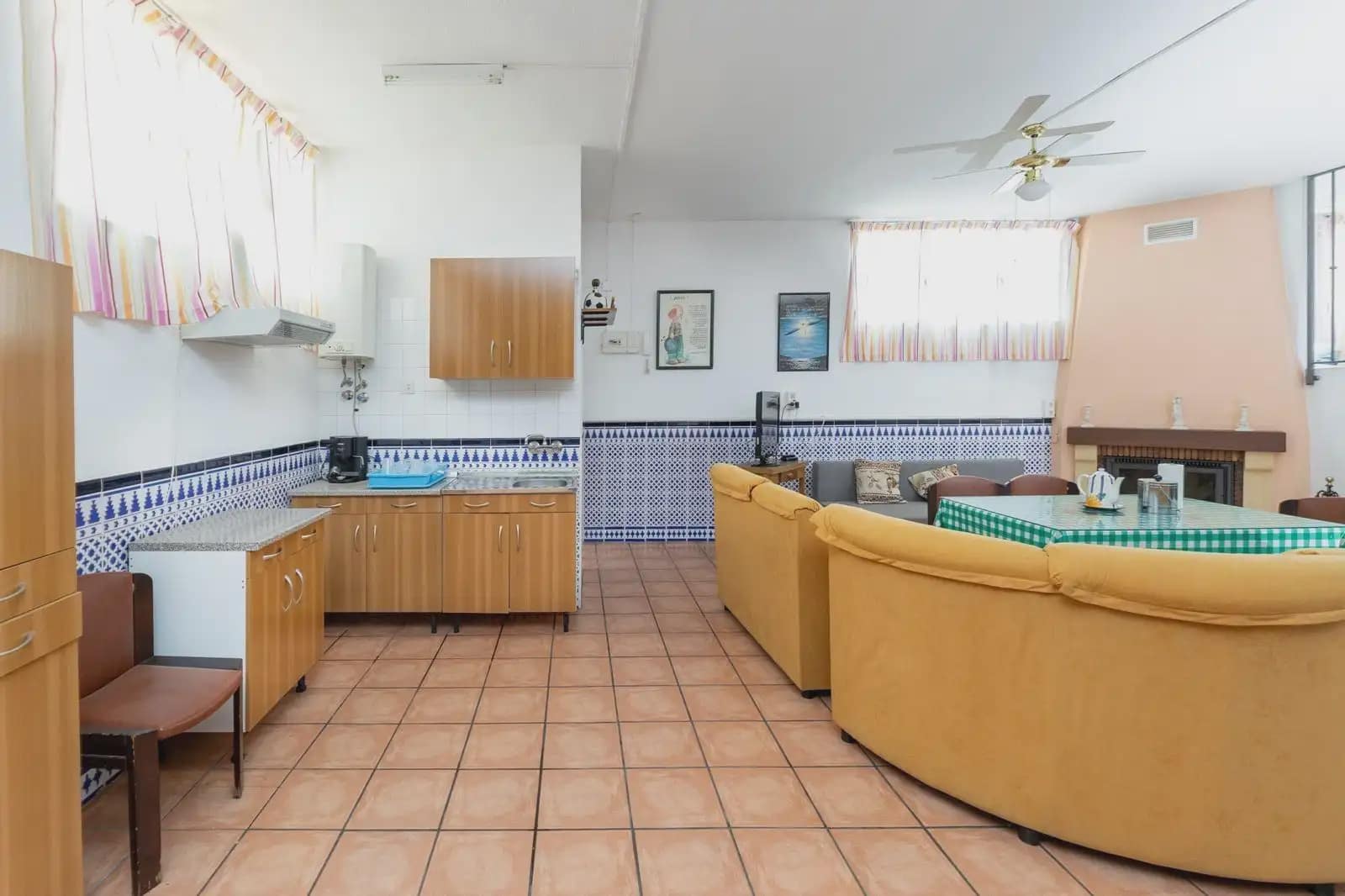 Villa for sale in Ogijares with pool garage - € 365,000 (Ref: 9837382)