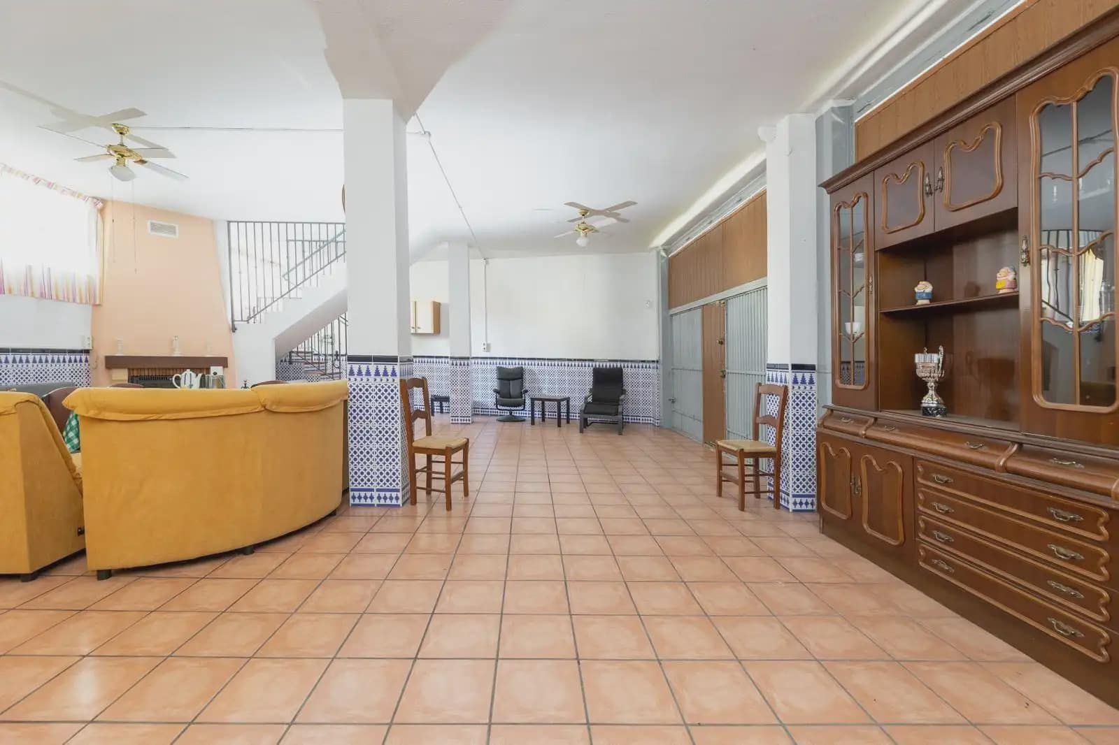 Villa for sale in Ogijares with pool garage - € 365,000 (Ref: 9837382)