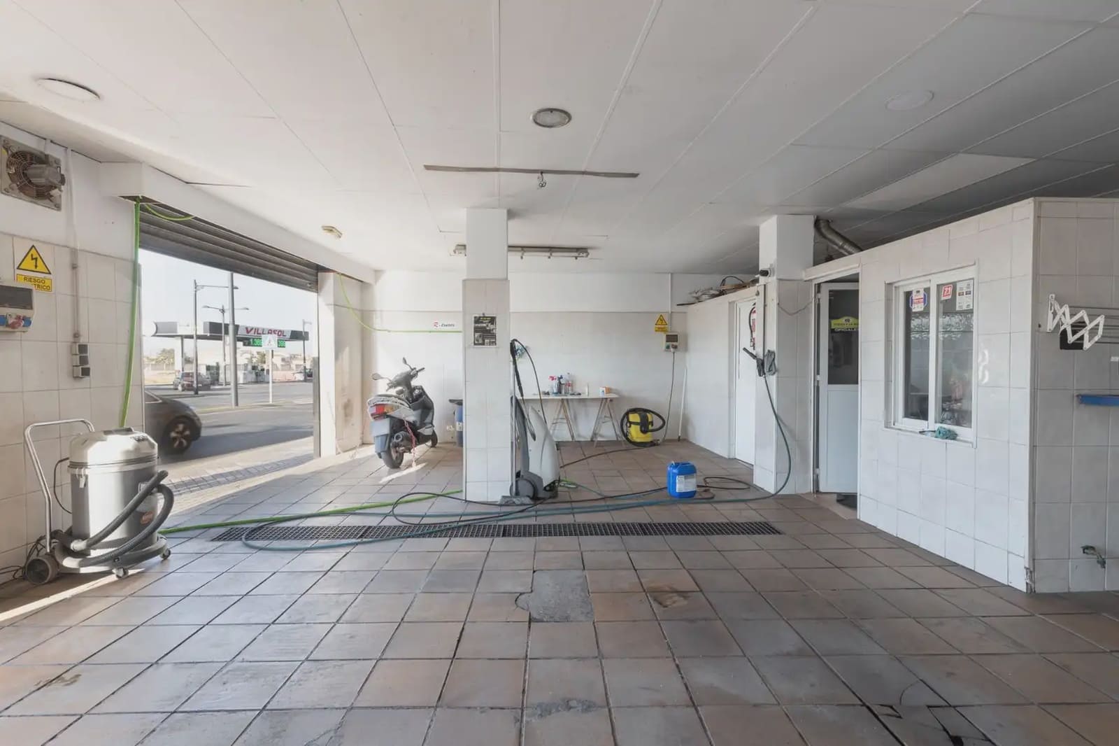Local Comercial en Maracena en venta - 149.000 € (Ref: 9837388)