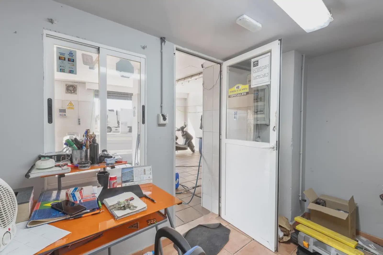 Local Comercial en Maracena en venta - 149.000 € (Ref: 9837388)
