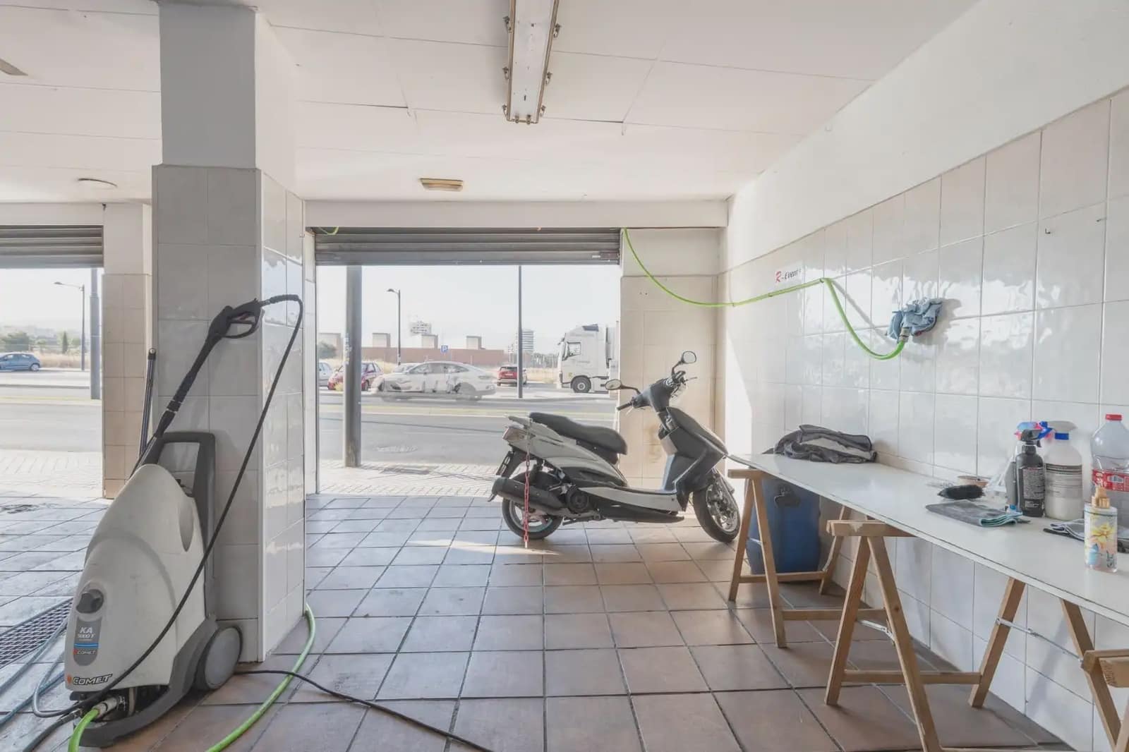 Local Comercial en Maracena en venta - 149.000 € (Ref: 9837388)