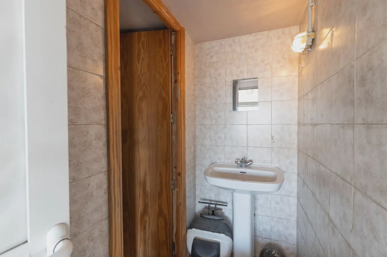 Local Comercial en Maracena en venta - 149.000 € (Ref: 9837388)