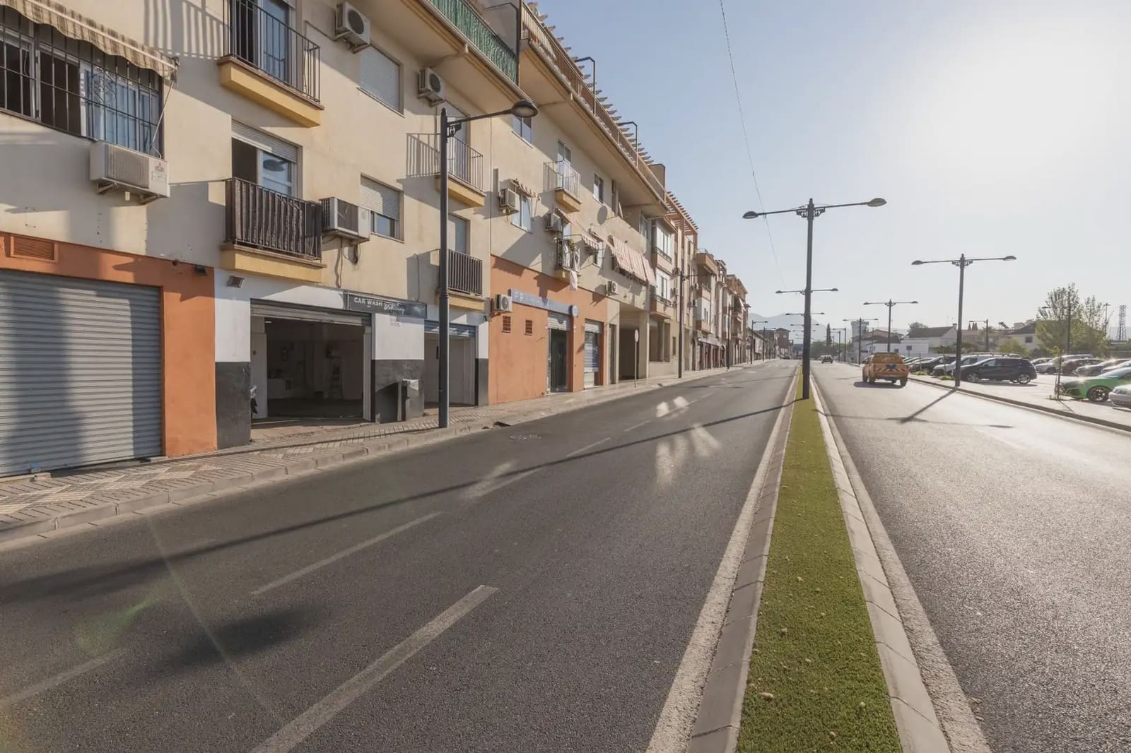 Local Comercial en Maracena en venta - 149.000 € (Ref: 9837388)