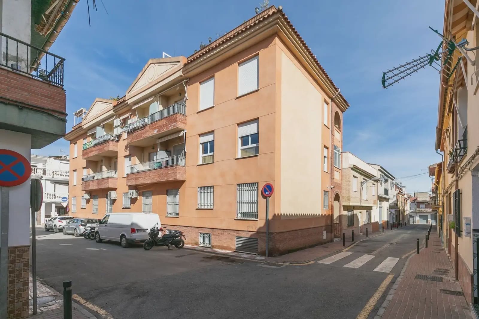 Leilighet til salgs i Armilla - € 165 000 (Ref: 9837389)
