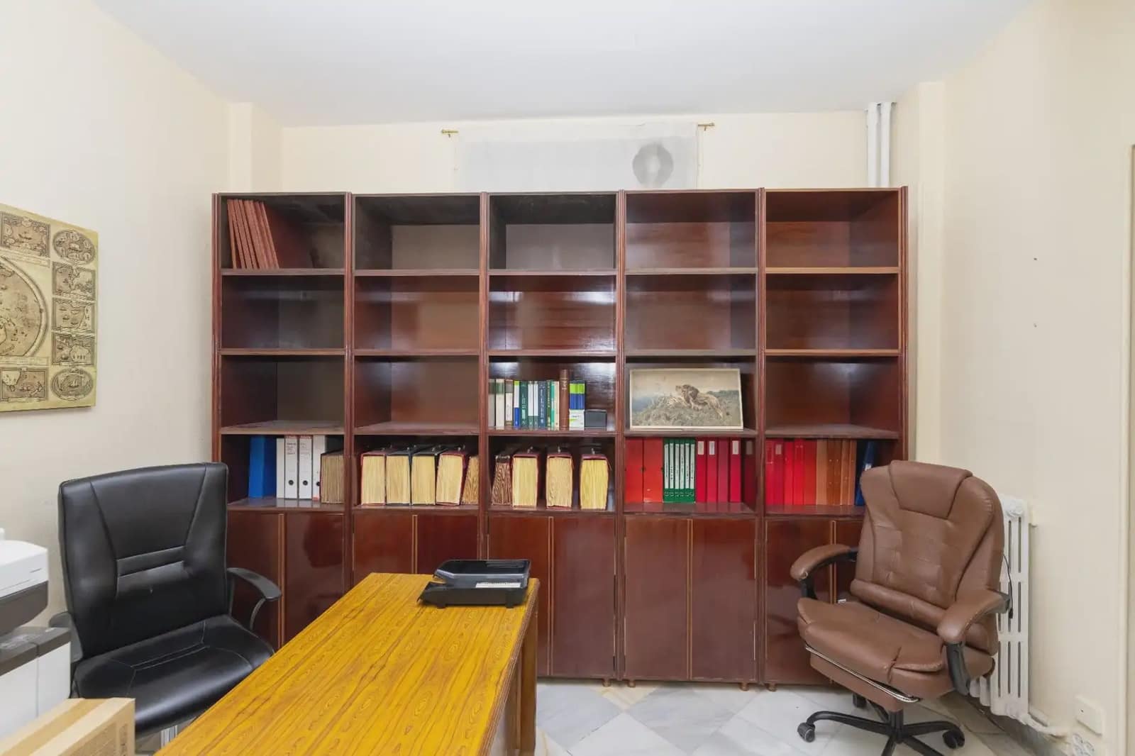 Office for rent in Granada city - € 650 (Ref: 9837390)