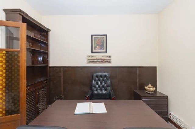 Office for rent in San Matías - Realejo, Granada city - € 650 (Ref: 9837390)