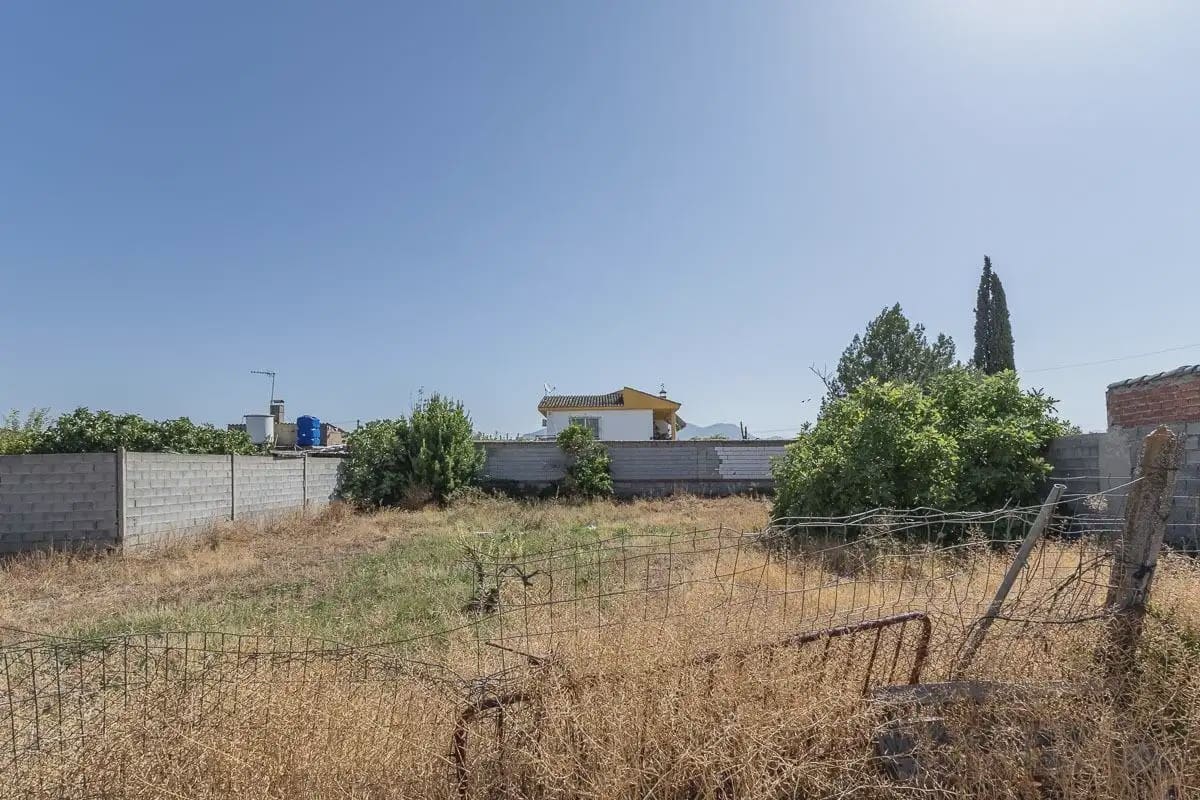 Grunde uden byggetilladelser til salg i Maracena - € 75.000 (Ref: 9837391)