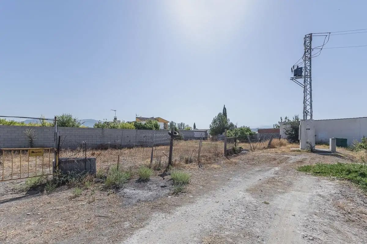 Grunde uden byggetilladelser til salg i Maracena - € 75.000 (Ref: 9837391)