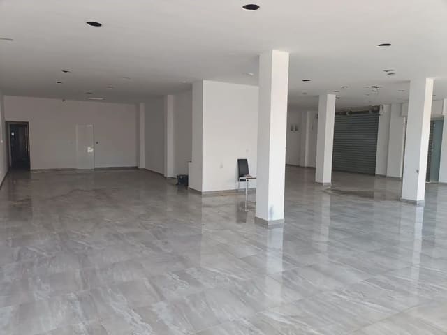 Kommersiell til leie i Armilla - € 2 500 (Ref: 9837394)
