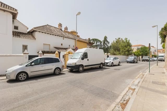 4 camera da letto Villetta a Schiera in vendita in Carretera de la Sierra, Granada città con piscina garage - 430.000 € (Rif: 9837395)
