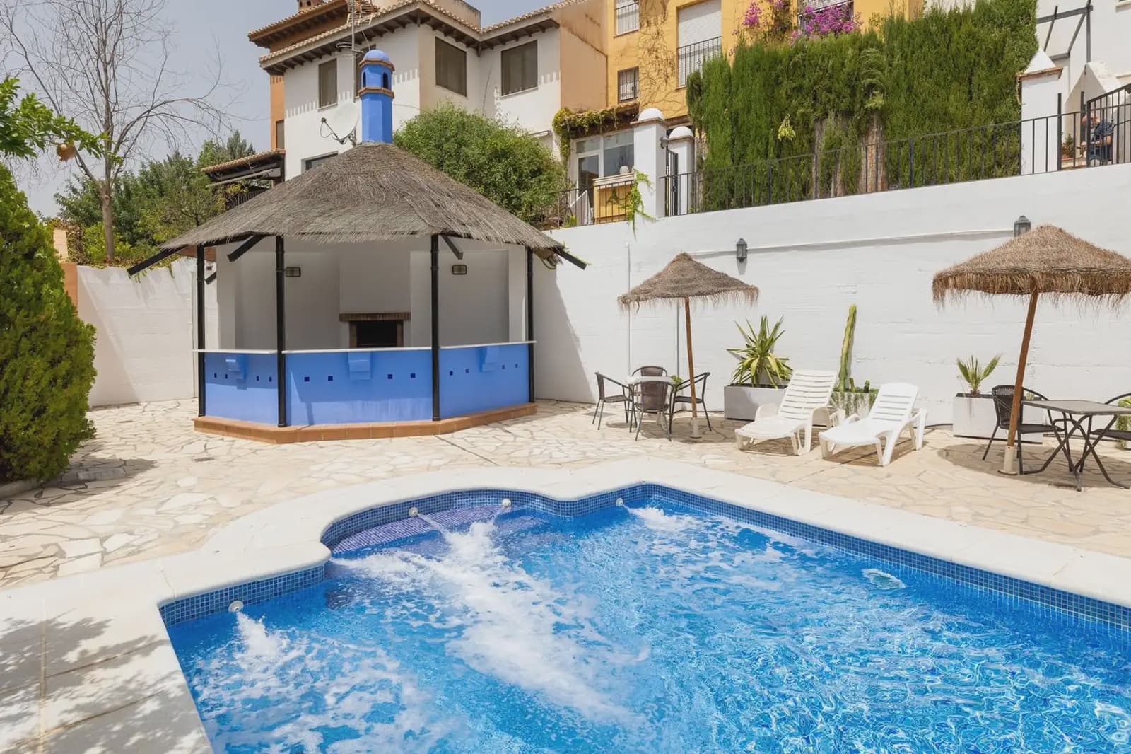 4 camera da letto Villetta a Schiera in vendita in Granada citta con piscina garage - 430.000 € (Rif: 9837395)