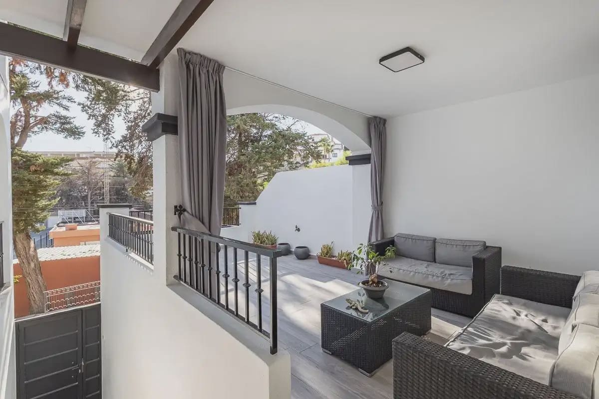 Terraced Villa for sale in Motril with garage - € 460,000 (Ref: 9837396)