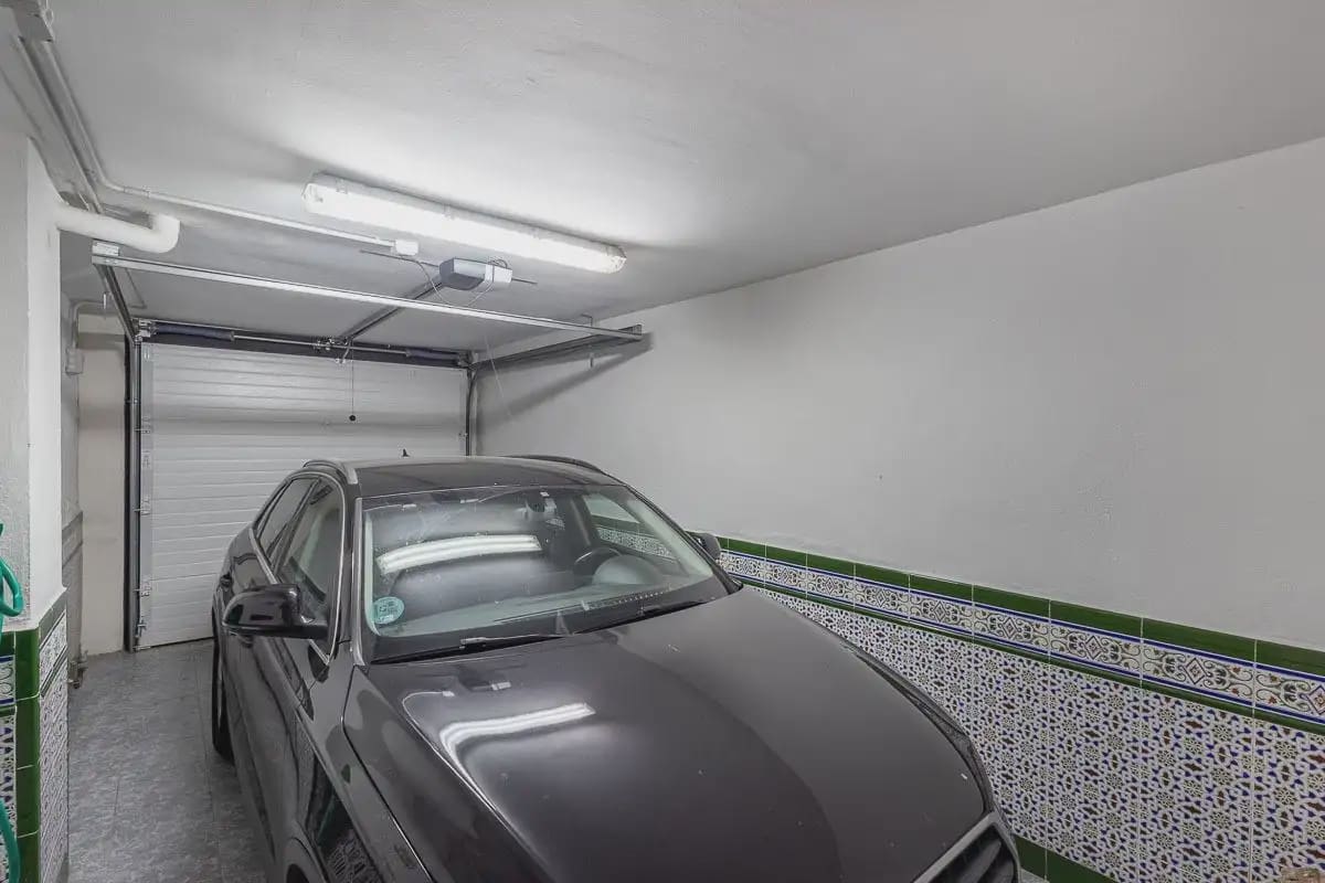 Terraced Villa for sale in Motril with garage - € 460,000 (Ref: 9837396)