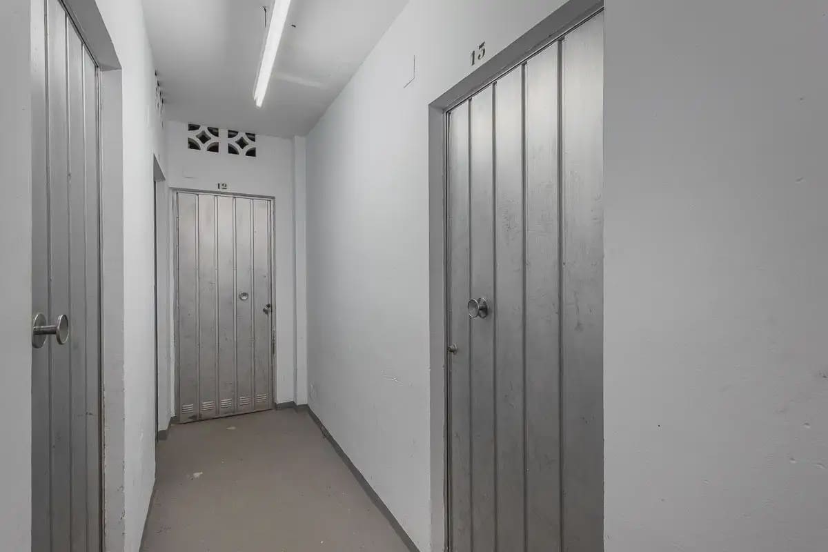 Flat for sale in Almunecar with garage - € 289,000 (Ref: 9837397)