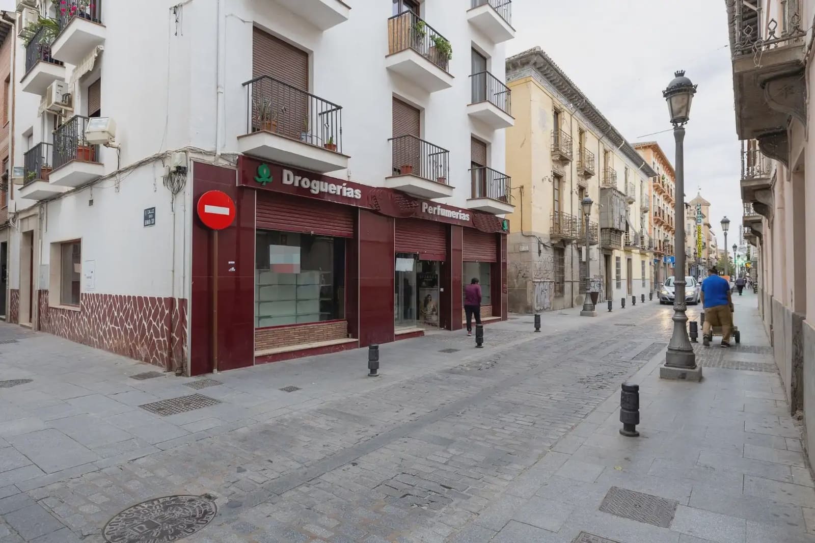 Commercial for sale in Santa Fe - € 195,000 (Ref: 9837398)