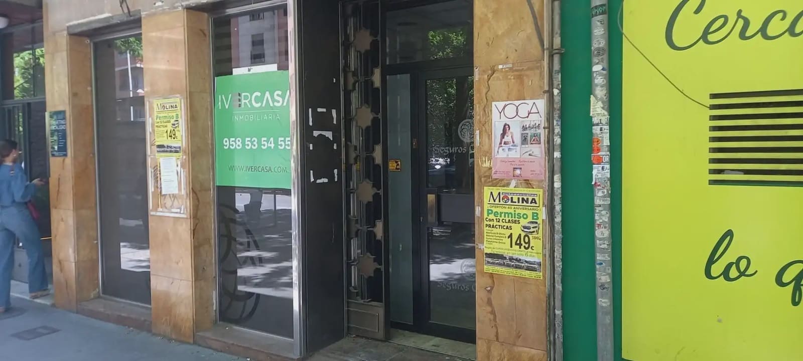 Comercial para arrendar em Granada cidade - 1 200 € (Ref: 9837399)