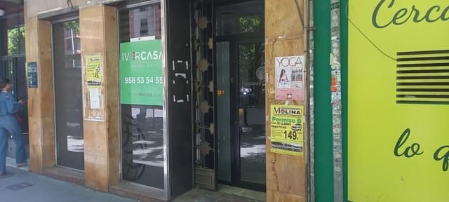 Comercial para arrendar em Figares, Granada cidade - 1 200 € (Ref: 9837399)