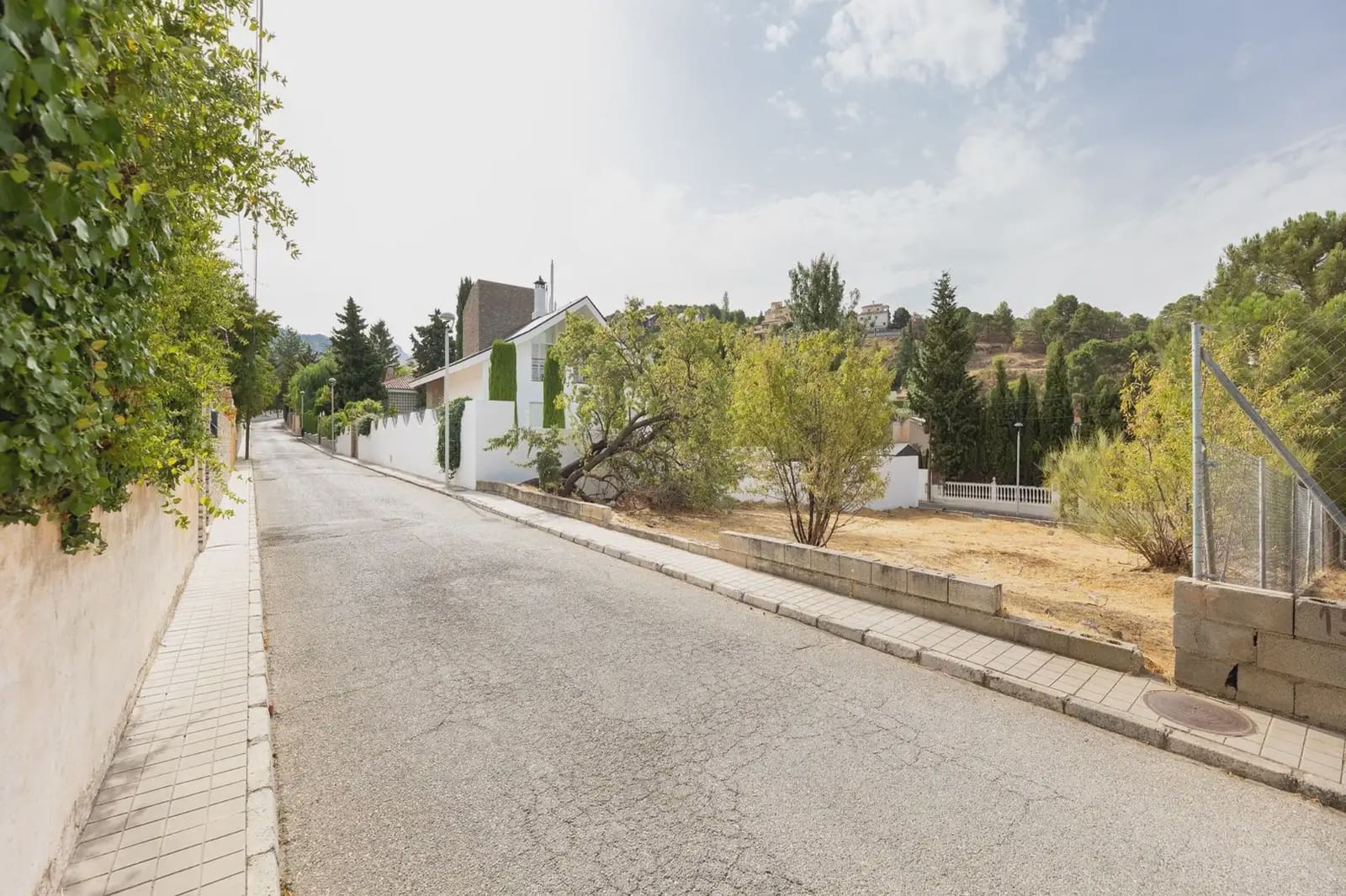 Byggegrund til salg i La Zubia - € 80.000 (Ref: 9837400)