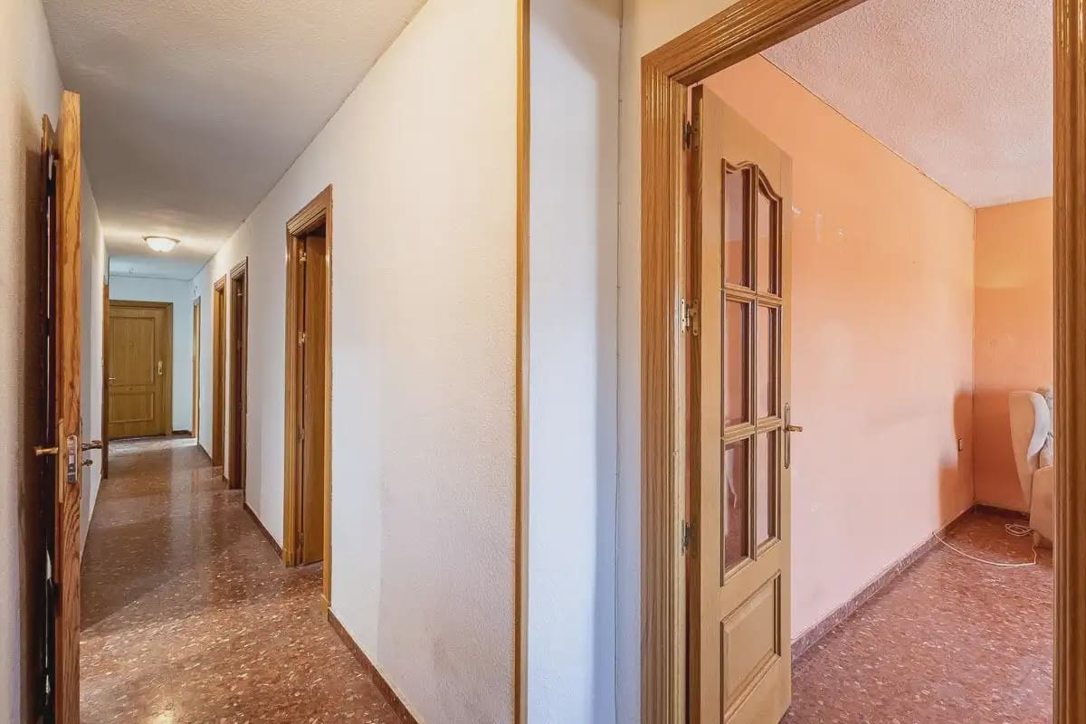 Lägenhet till salu i Granada stad med garage - 315 000 € (Ref: 9837401)