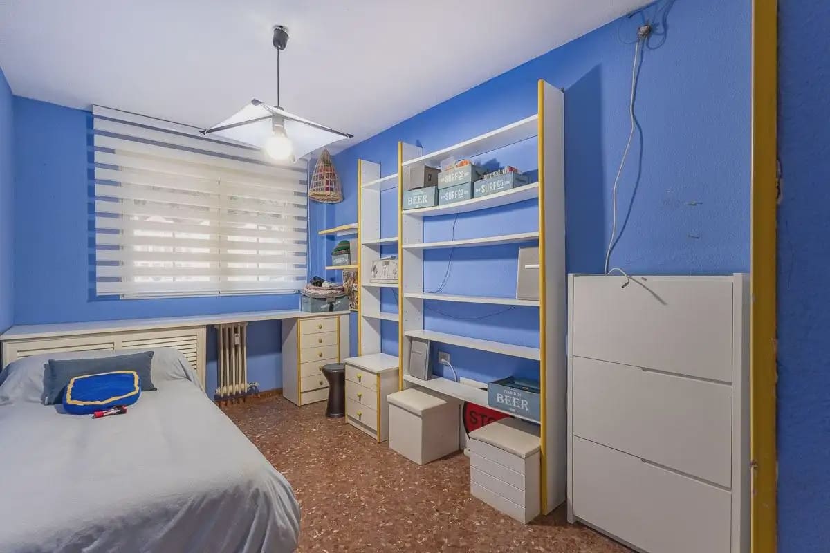 Lägenhet till salu i Granada stad med garage - 315 000 € (Ref: 9837401)