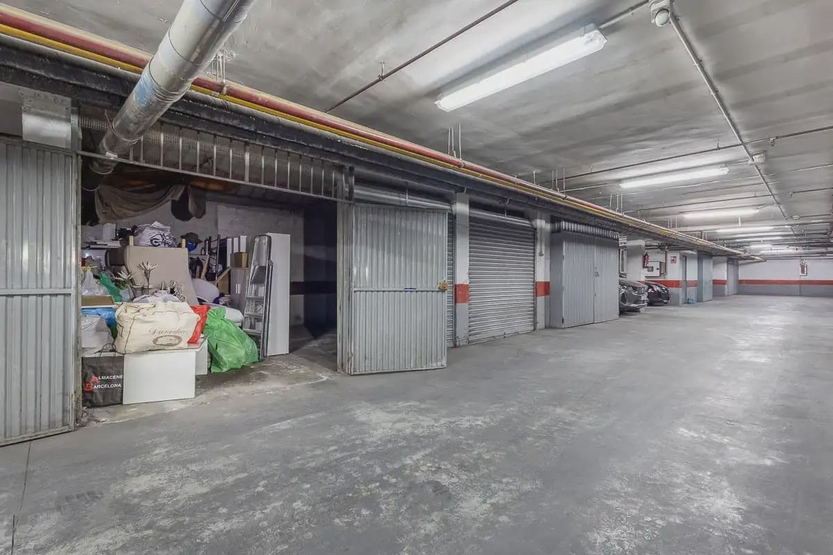Lägenhet till salu i Granada stad med garage - 315 000 € (Ref: 9837401)