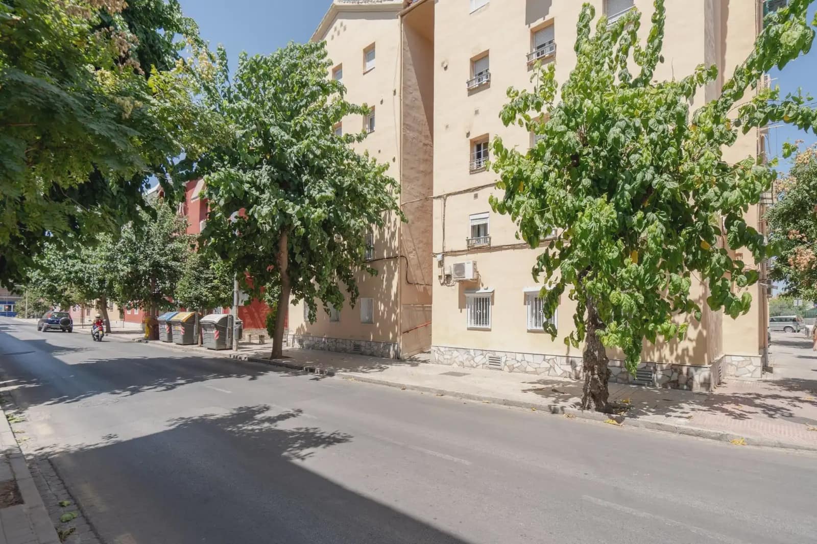 Lejlighed til salg i Granada by - € 205.000 (Ref: 9837403)