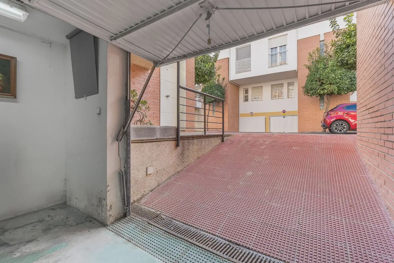 Moradia em Banda para venda em Armilla com garagem - 349 500 € (Ref: 9837404)