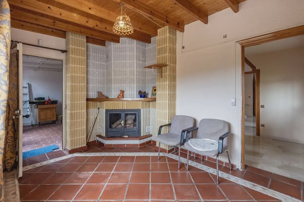 Villa til salg i Peligros med swimmingpool garage - € 510.000 (Ref: 9837409)