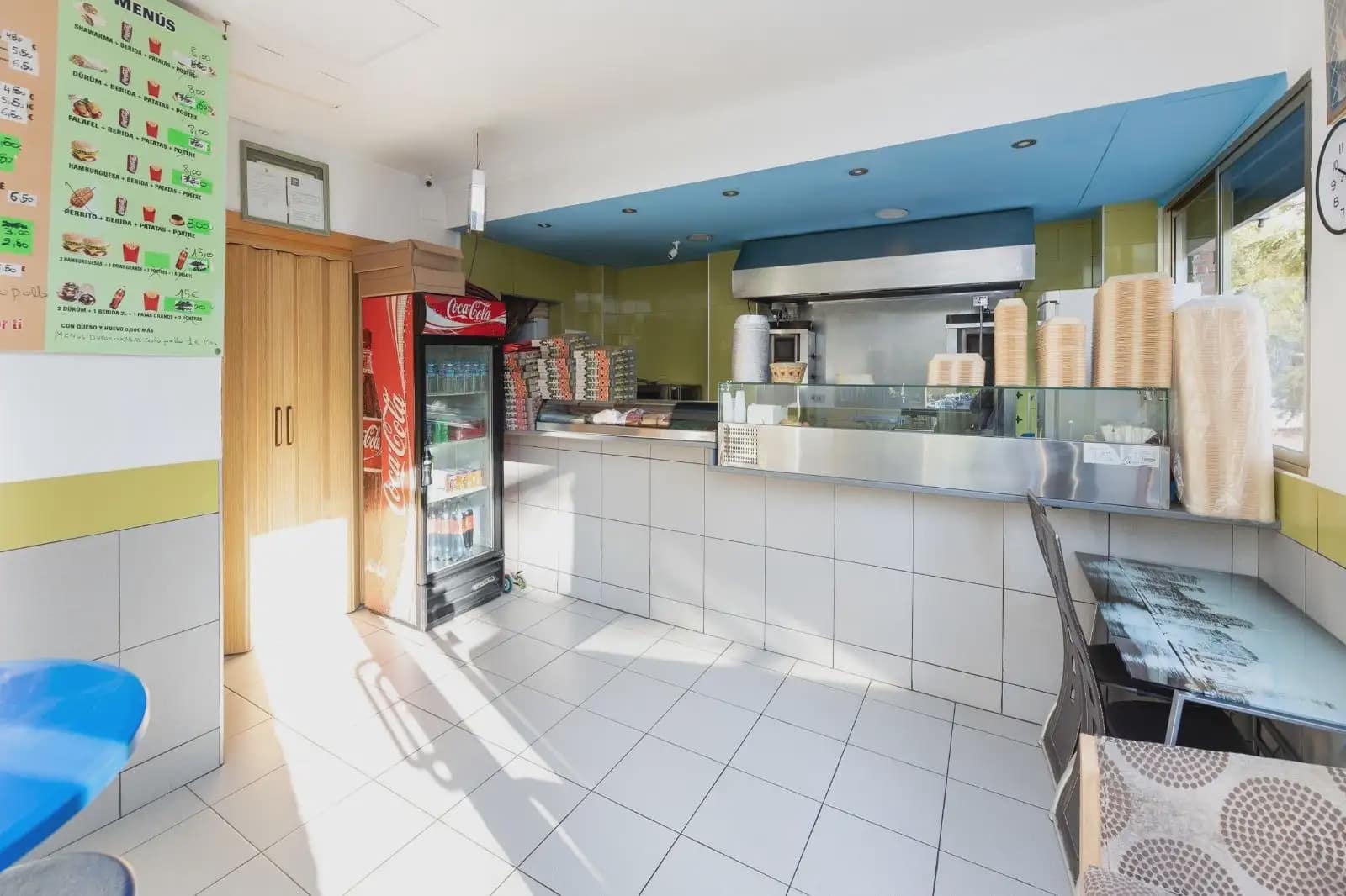 Local Comercial en Granada ciudad en venta - 75.900 € (Ref: 9837412)