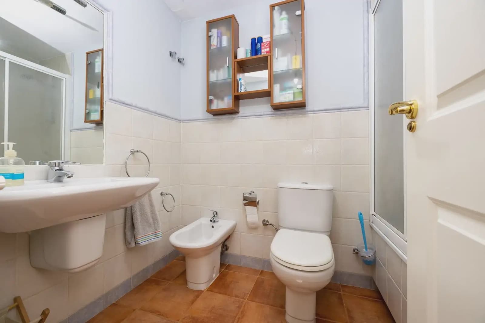 Villa zu verkaufen in Granada Stadt mit Pool Garage - 419.000 € (Ref: 9837413)