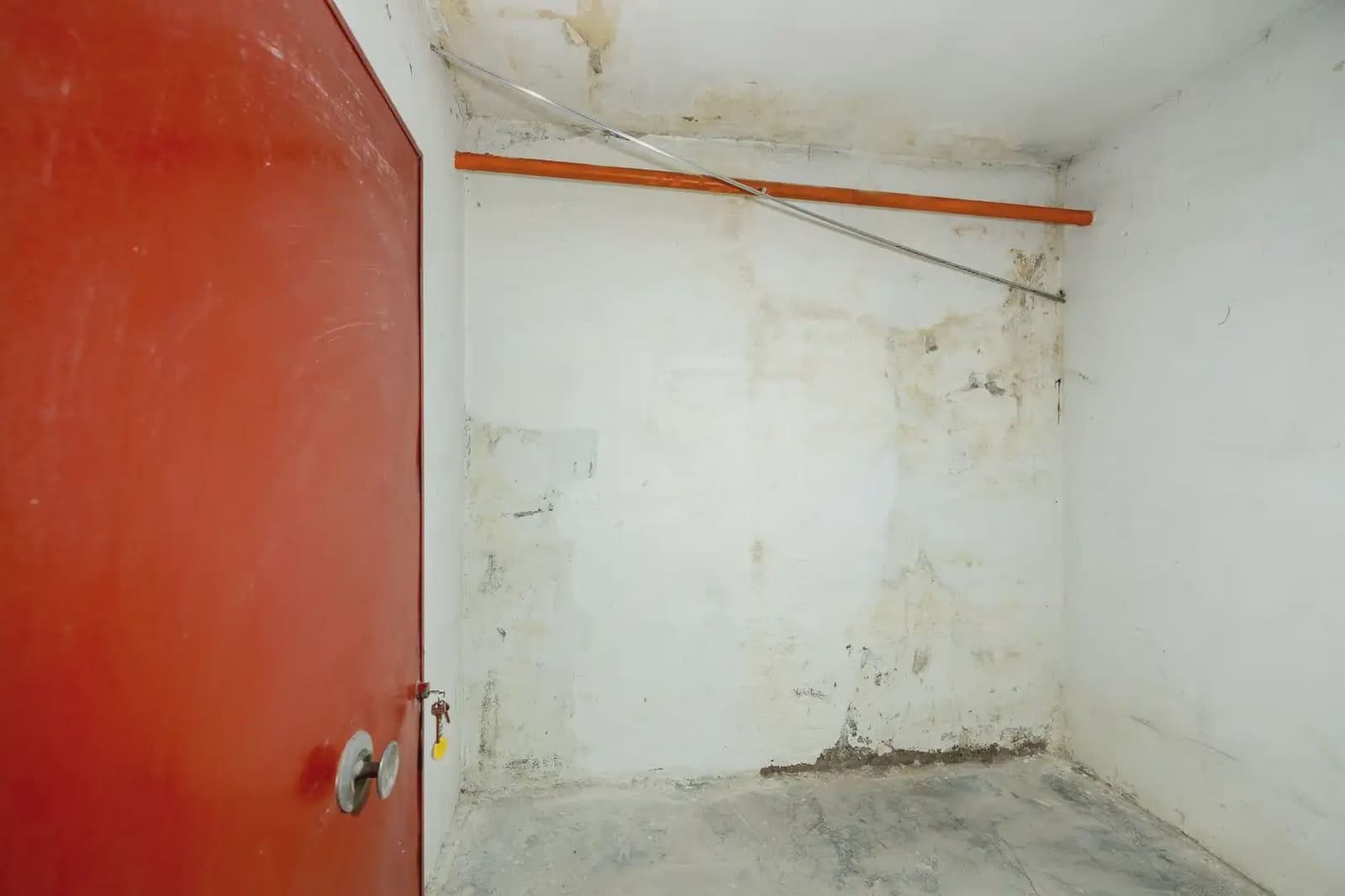 Garage for sale in Granada city - € 19,900 (Ref: 9837414)