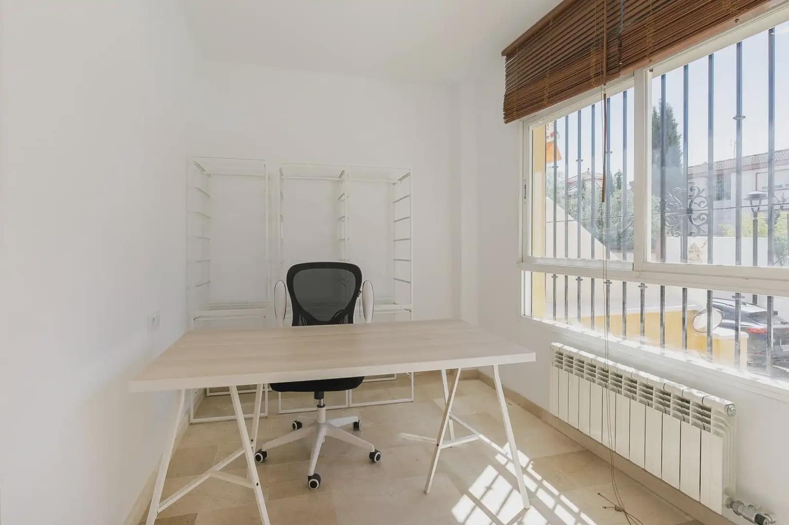 Omakotitalo myytävänä paikassa Ogijares mukana 
autotalli - 274 900 € (Ref: 9837415)