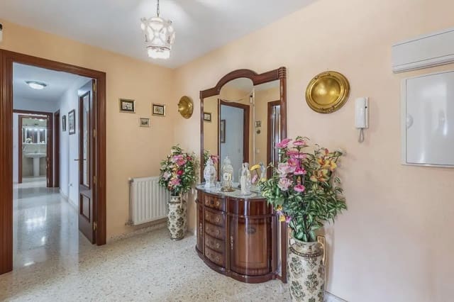 Appartamento in vendita in Almanjayar, Granada città con garage - 195.000 € (Rif: 9837416)