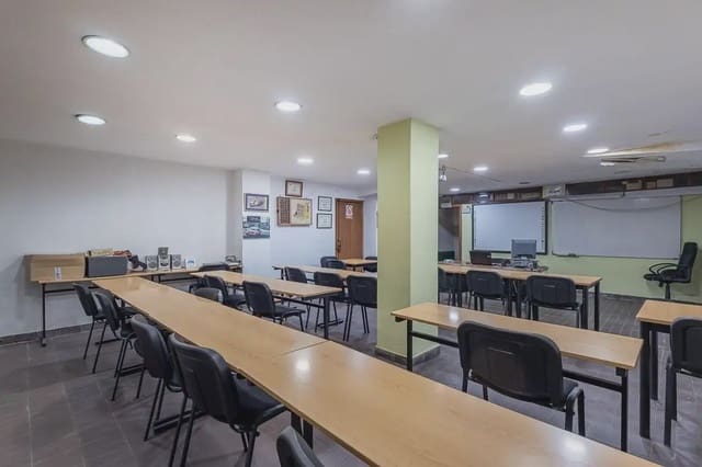 Büro zu verkaufen in San Matías - Realejo, Granada Stadt - 329.000 € (Ref: 9837419)
